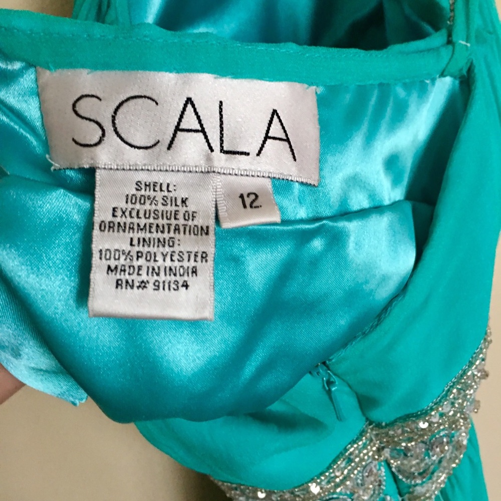 Scala Beaded Criss-Cross Back Semiformal - image 4